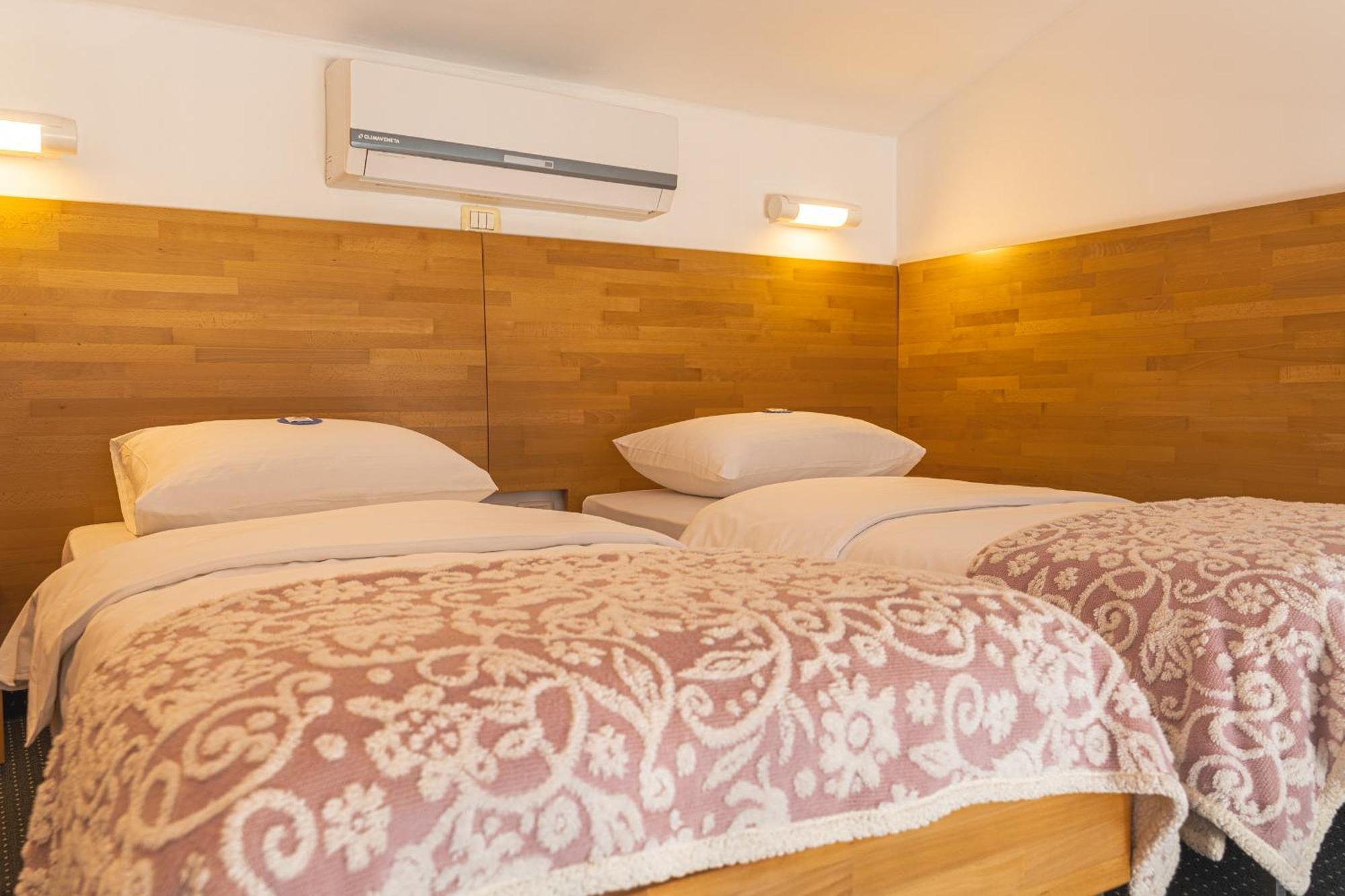 Hotel Oleander - Oleander Resort Strunjan Exterior foto